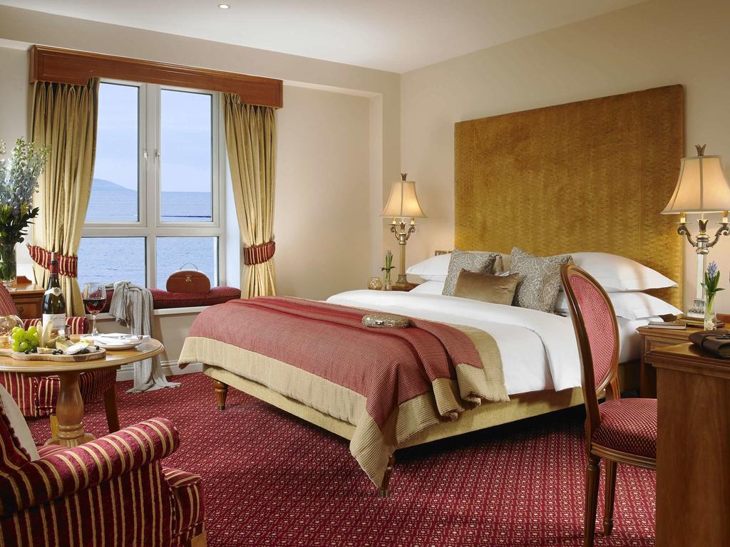 Galway Bay Hotel Conference&Leisure Centre Exterior foto